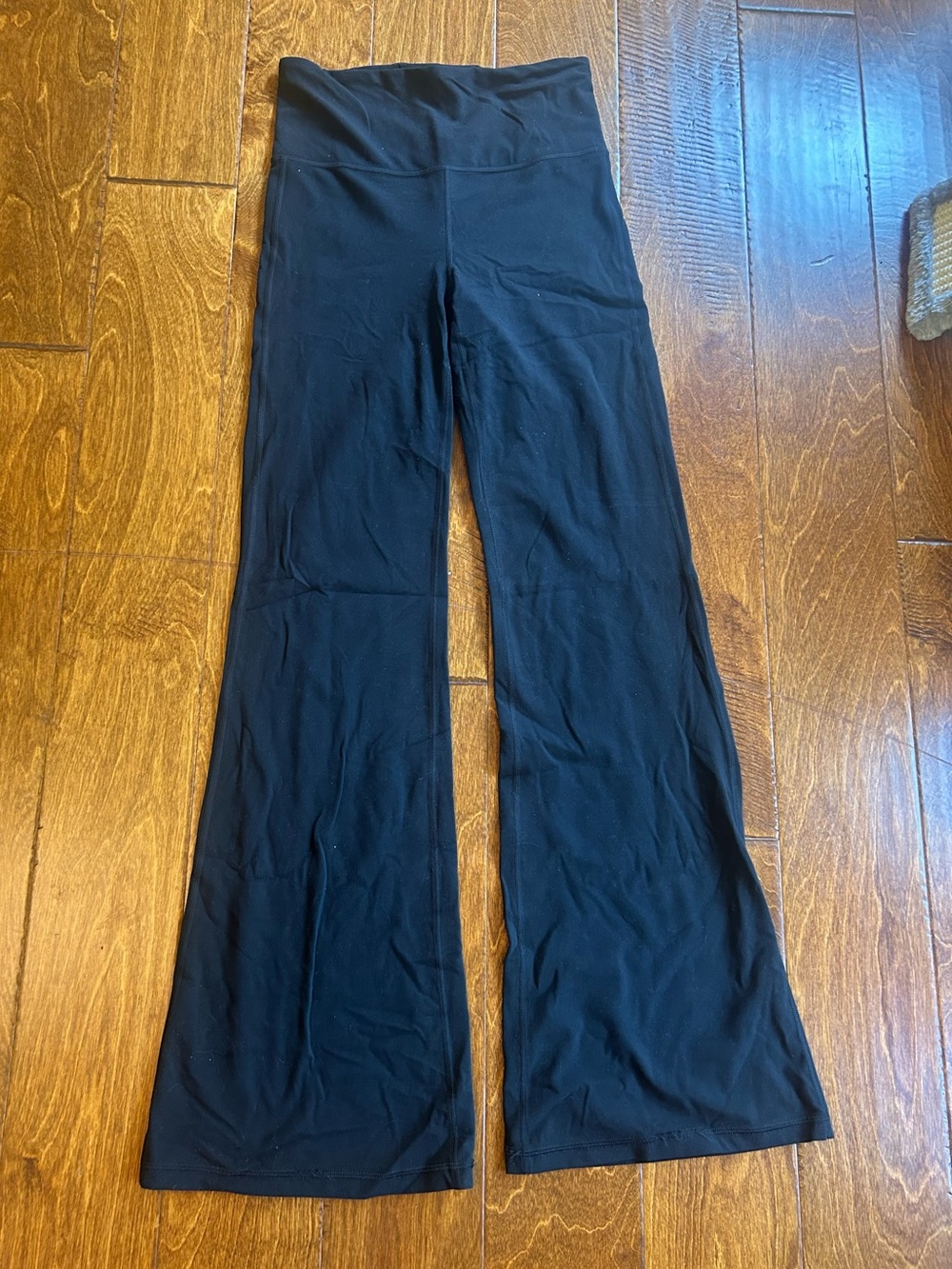 Athleta black flare leggings